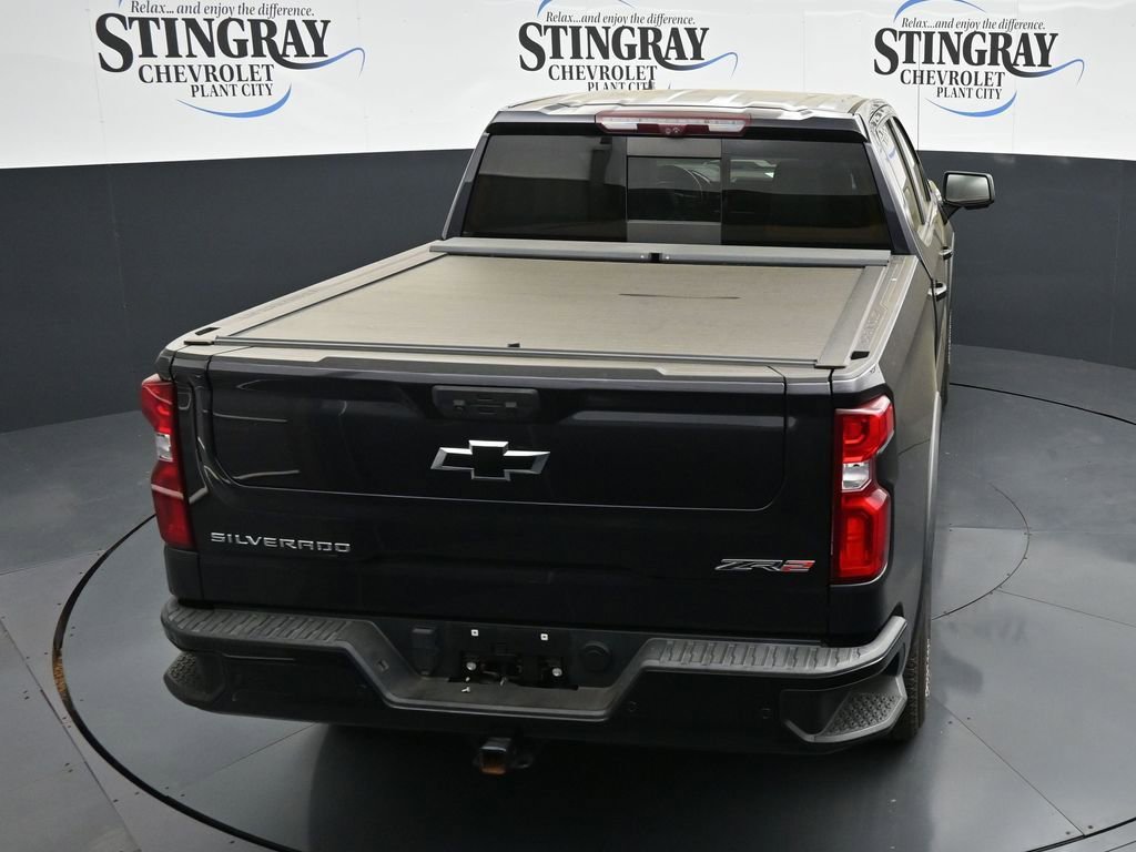 Used 2022 Chevrolet Silverado 1500 ZR2 w/ Technology Package image 14