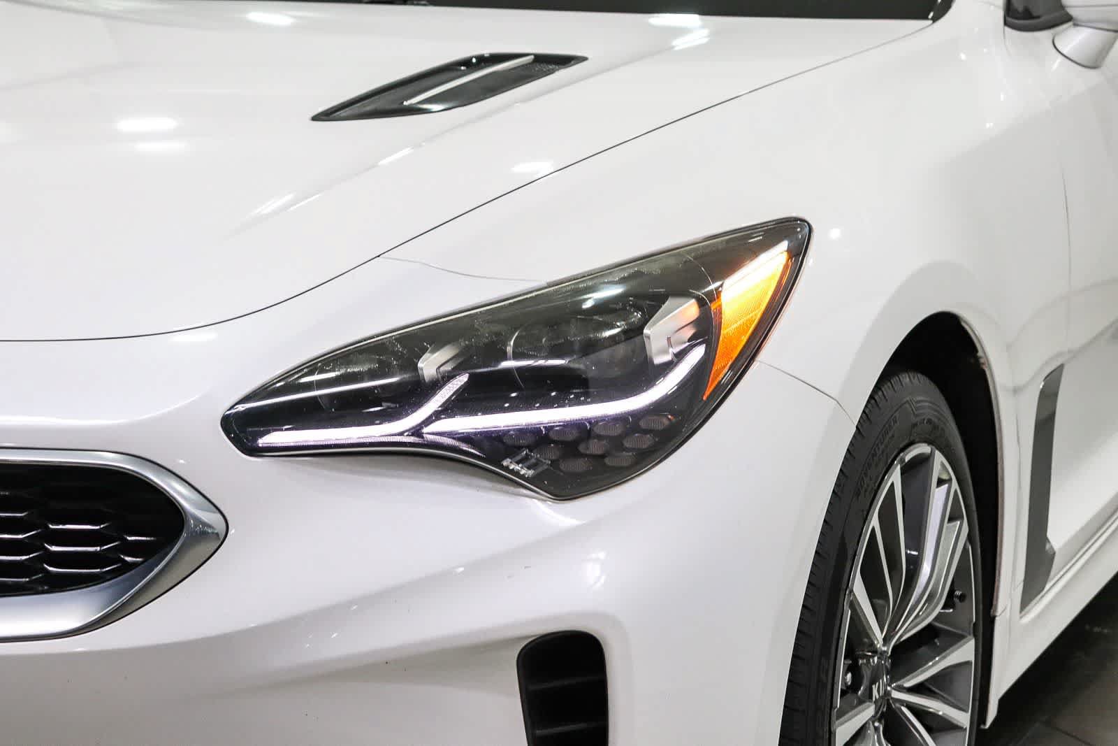 Used 2019 Kia Stinger Premium RWD image 7