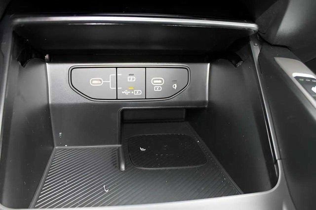 New 2025 Kia Sorento EX image 24