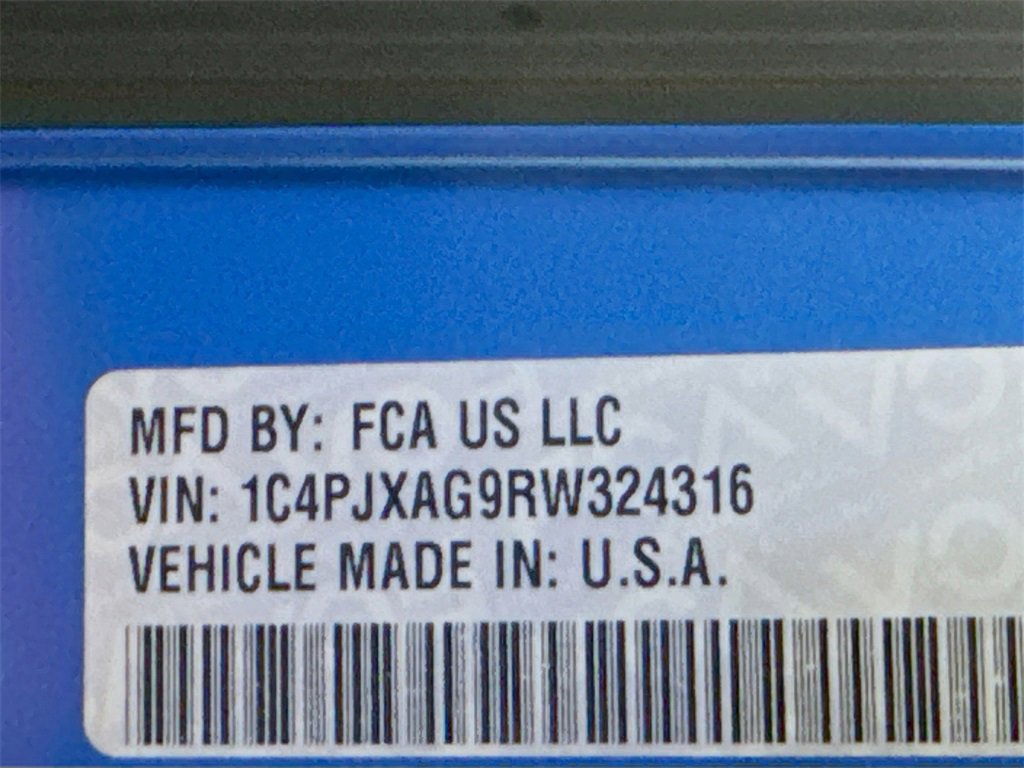 Used 2024 Jeep Wrangler Sport S image 29