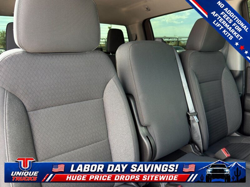 Used 2021 GMC Sierra 1500 4x4 Crew Cab w/ Sierra Value Package image 28