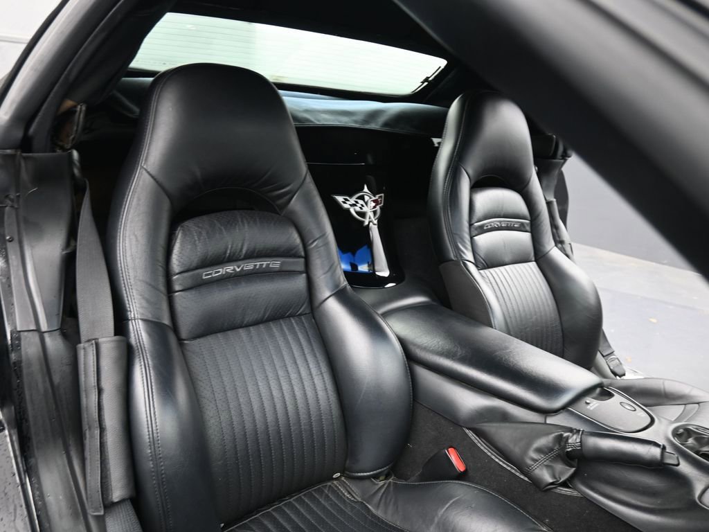 Used 2003 Chevrolet Corvette Convertible w/ Preferred Equipment Group1 image 27