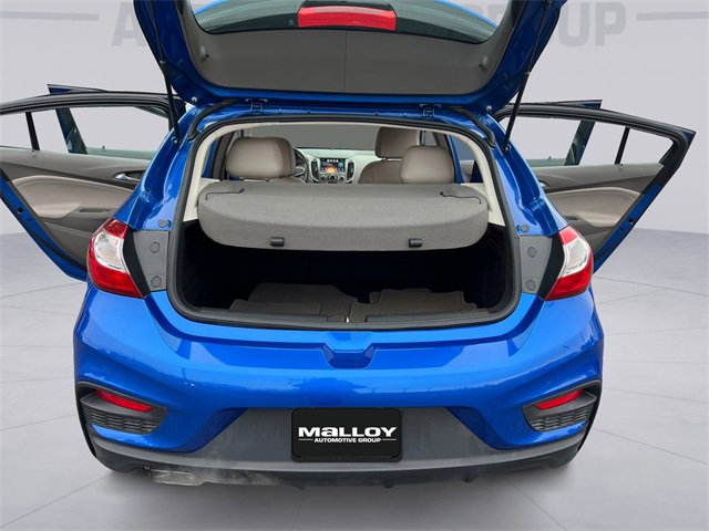 Used 2017 Chevrolet Cruze Premier image 19