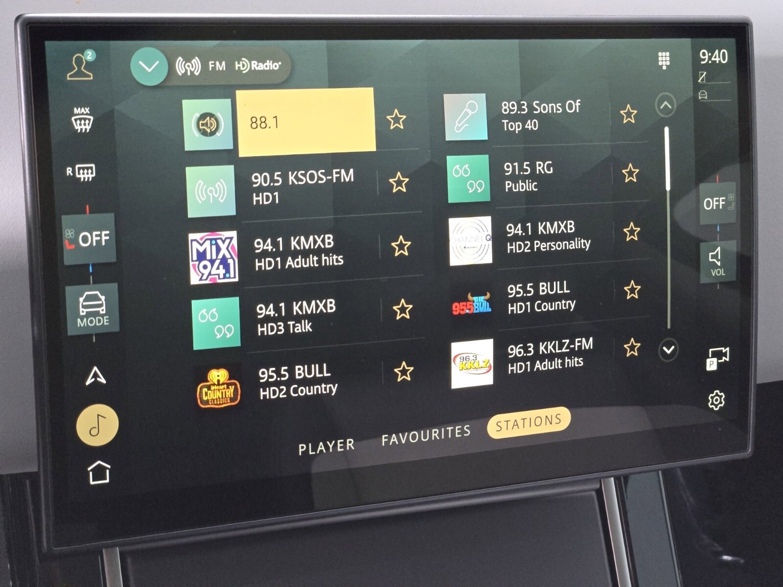 Used 2024 Land Rover Range Rover Evoque Dynamic SE image 28