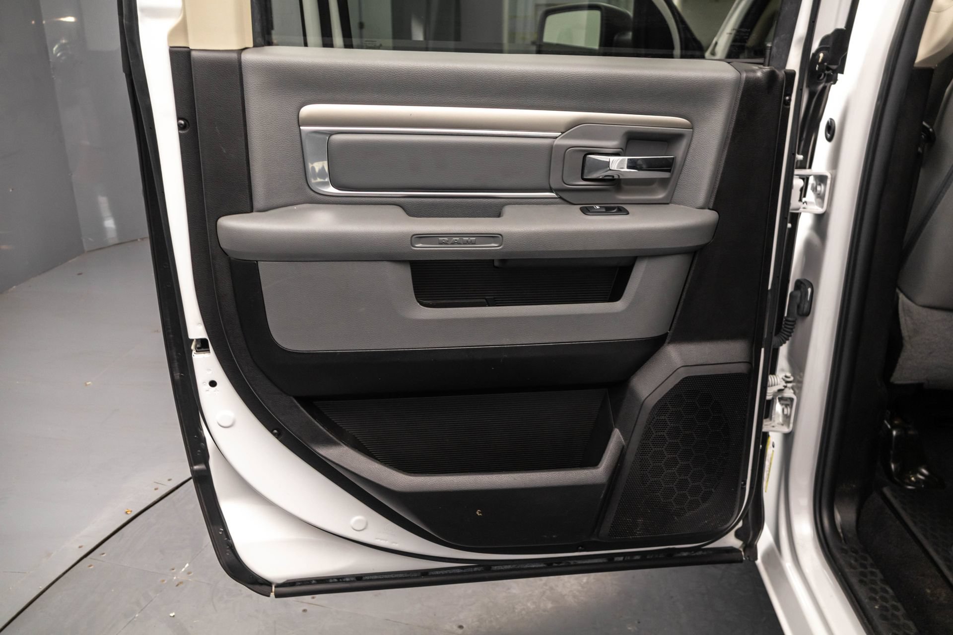 Used 2019 RAM 1500 Big Horn AWD/4WD image 35
