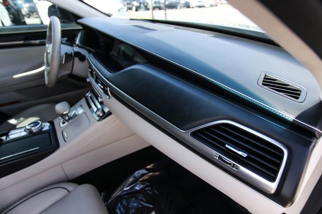 Used 2020 Genesis G90 3.3T Premium image 58