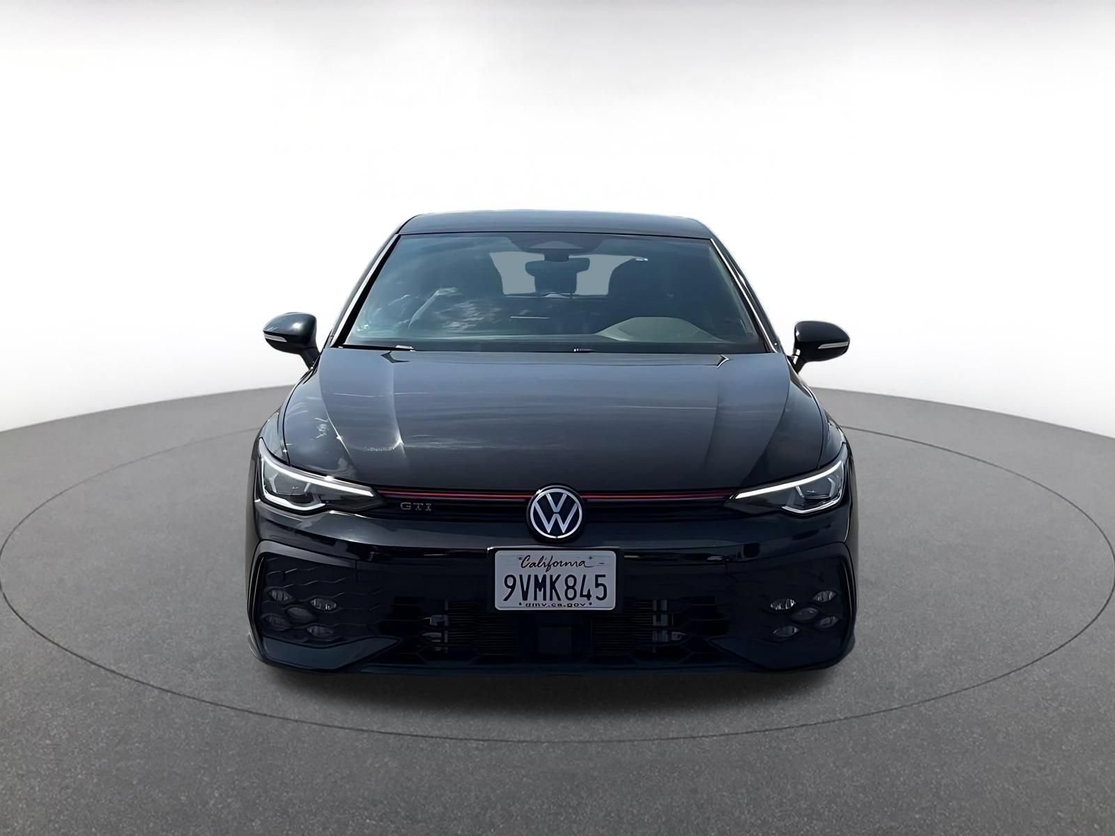 Used 2026 Volkswagen Golf S FWD image 4