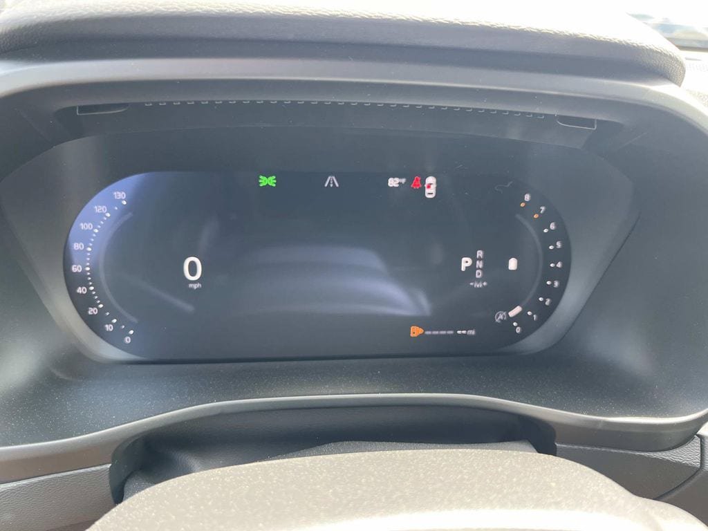 New 2026 Volvo XC40 B5 Ultra w/ Climate Package AWD/4WD image 35