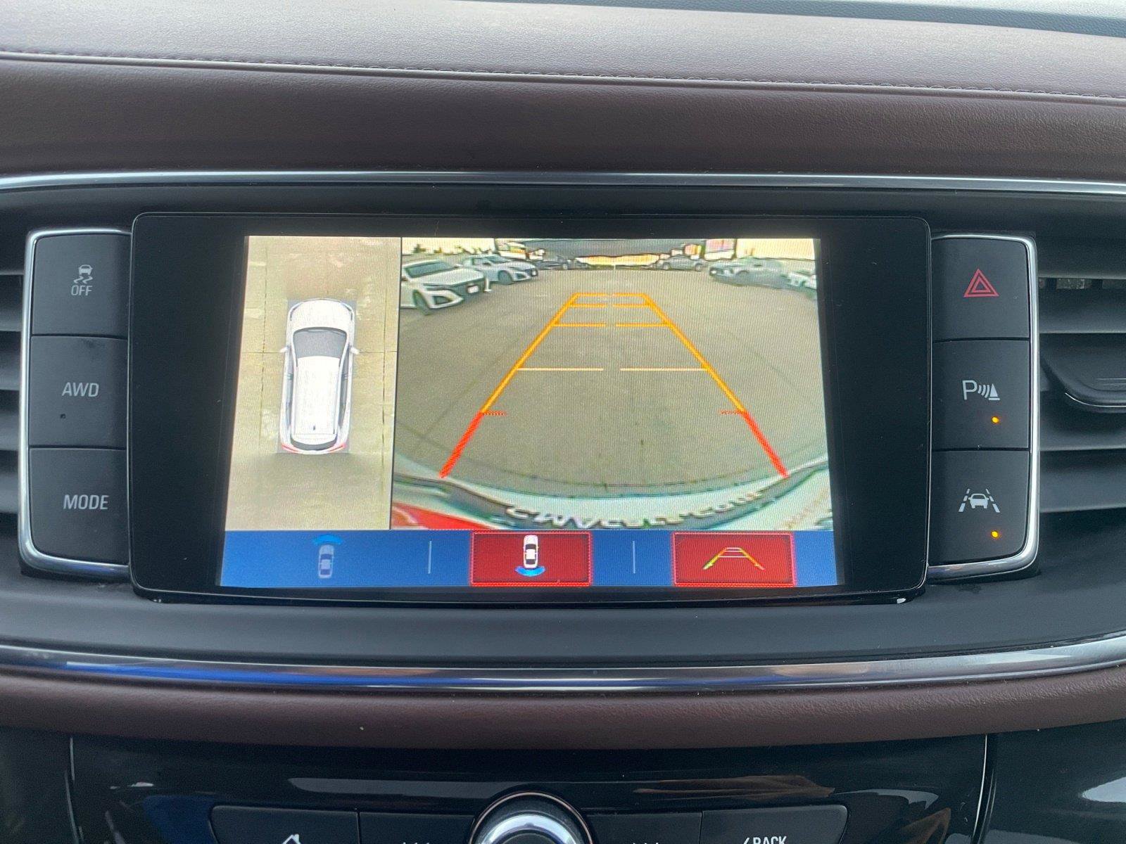 Used 2019 Buick Enclave Avenir w/ Avenir Technology Package AWD/4WD image 25