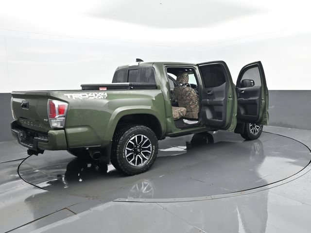 Used 2021 Toyota Tacoma TRD Sport w/ Technology Package AWD/4WD image 27