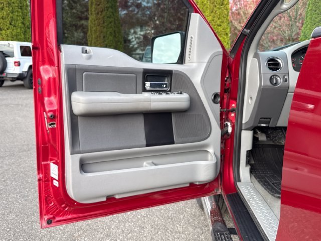 Used 2007 Ford F150 XLT AWD/4WD image 17