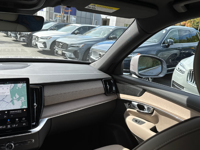 Certified 2026 Volvo XC90 B6 Plus AWD/4WD image 23