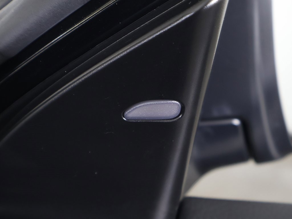 Used 2022 Nissan Rogue Sport SL w/ Premium Package image 40