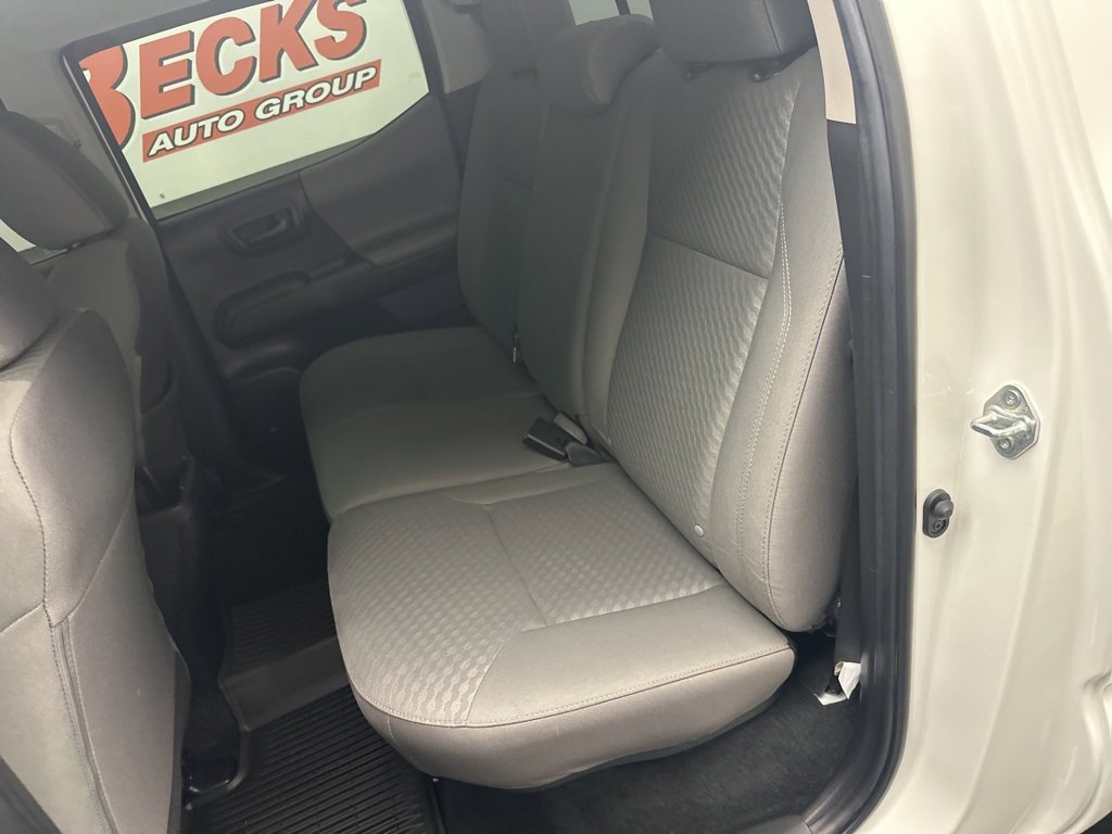 Used 2022 Toyota Tacoma SR image 13