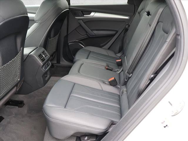 Used 2020 Audi Q5 2.0T Premium AWD/4WD image 25