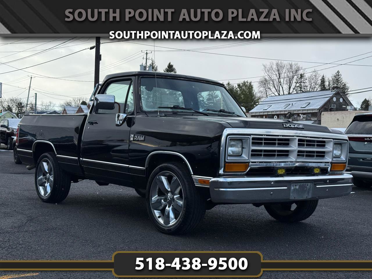 Used 1989 Dodge D/W Truck 100 RWD image 1