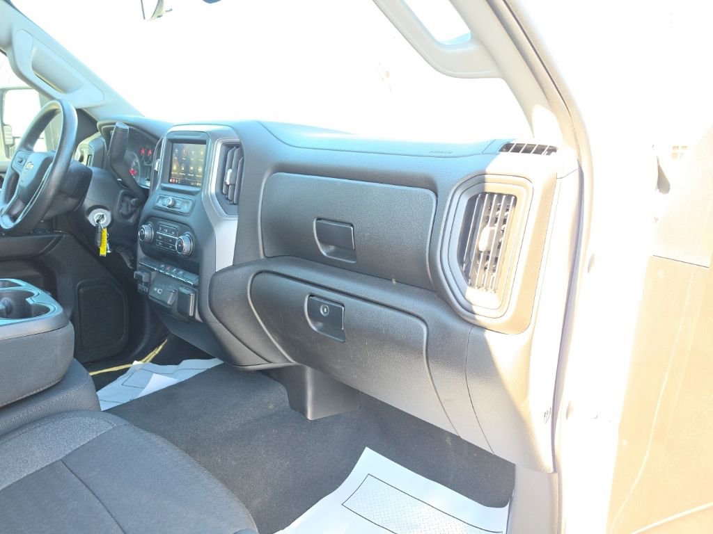 Used 2023 Chevrolet Silverado 2500 Custom w/ Custom Convenience Package AWD/4WD image 32