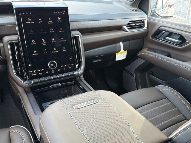 New 2026 GMC Yukon XL Denali Ultimate AWD/4WD image 28