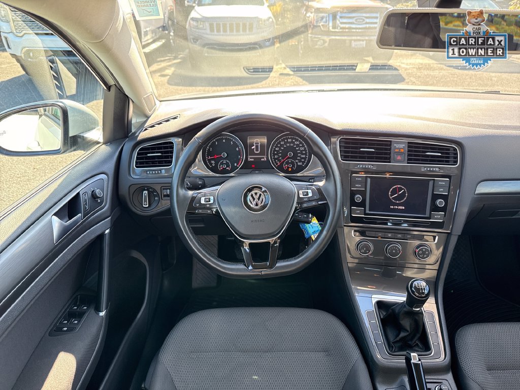 Used 2019 Volkswagen Golf S w/ Driver Assistance Package FWD image 16