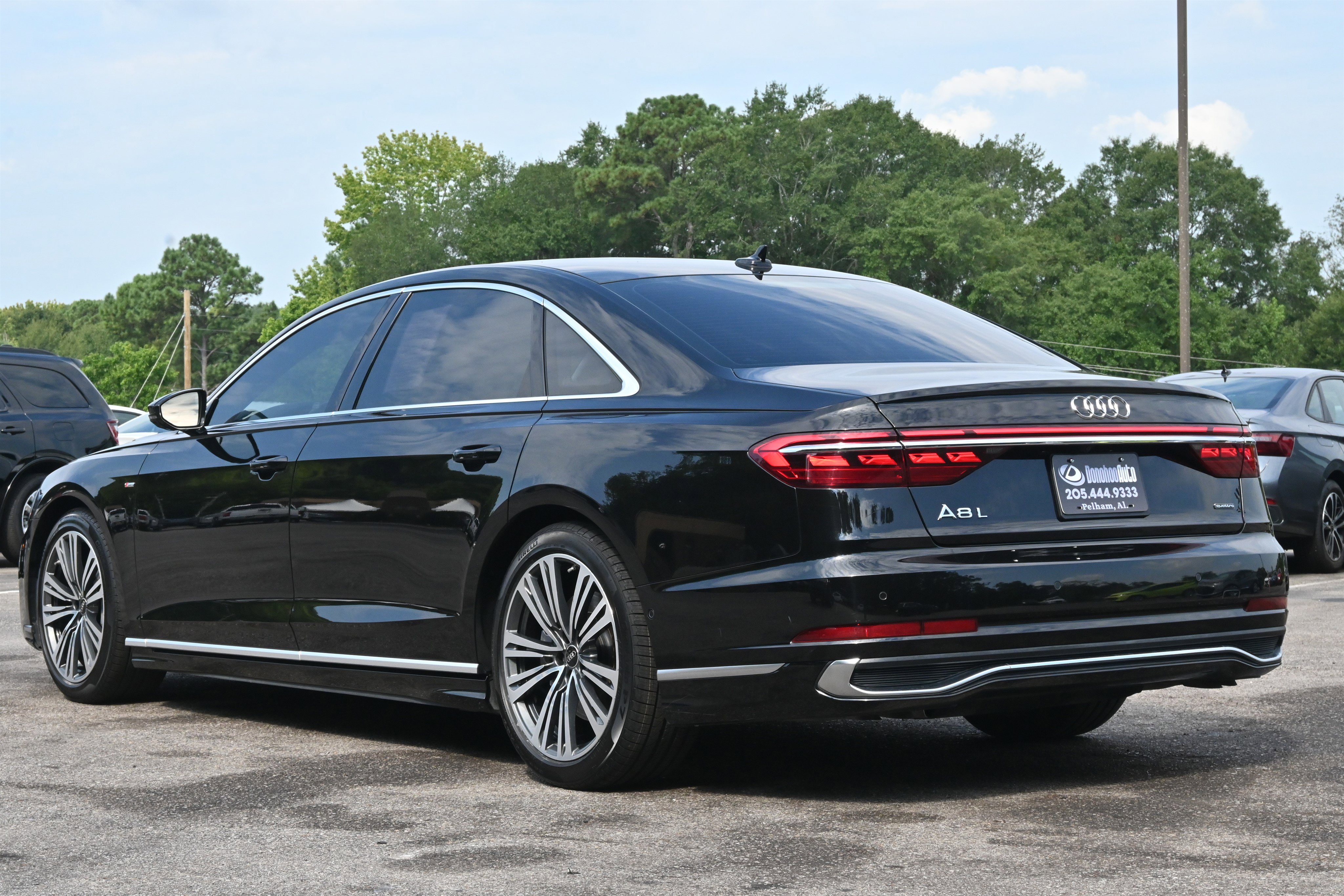 Used 2022 Audi A8 L 3.0T image 7