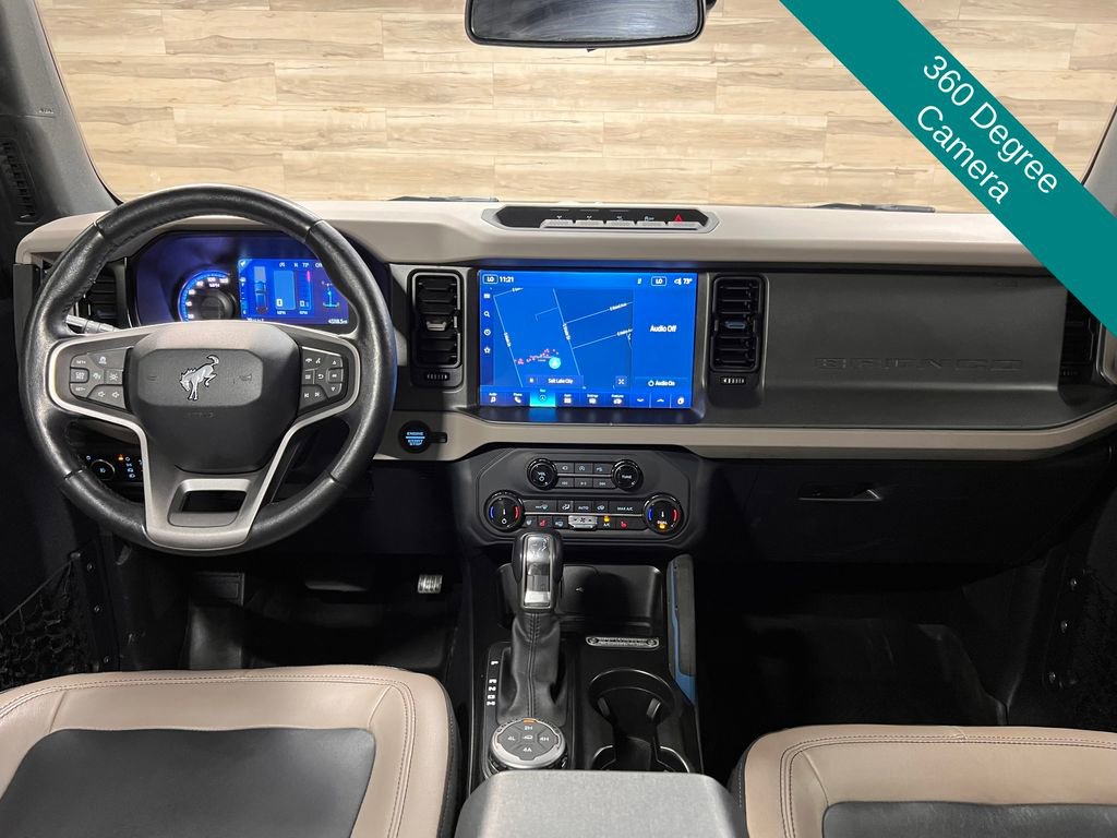Used 2022 Ford Bronco Wildtrak image 2
