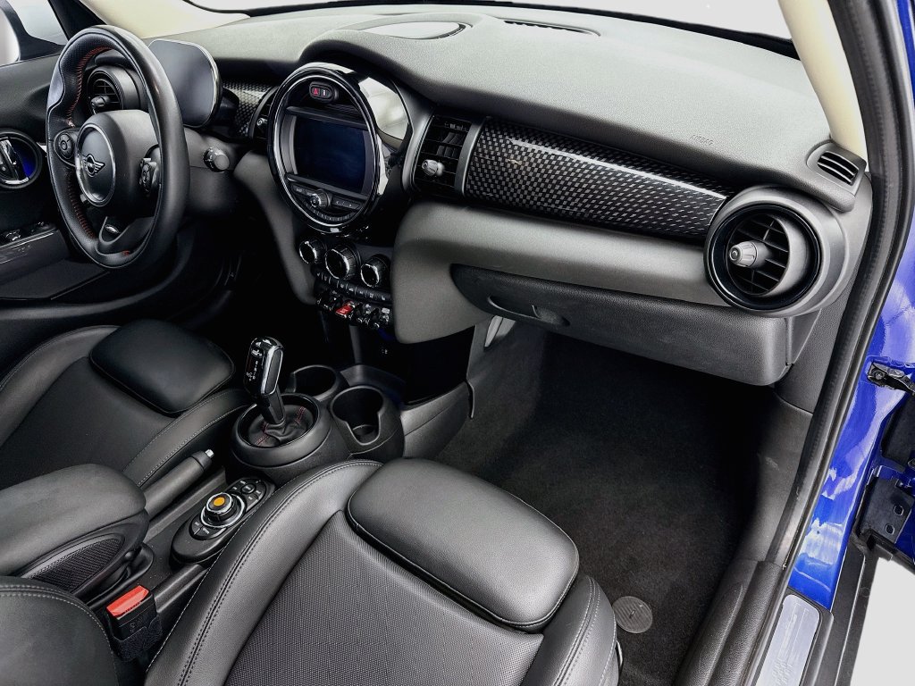 Used 2021 MINI Cooper S w/ 6.5" Touchscreen Package FWD image 16