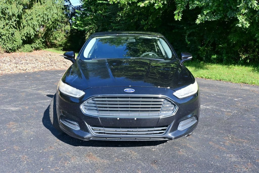 Used 2013 Ford Fusion SE FWD image 4