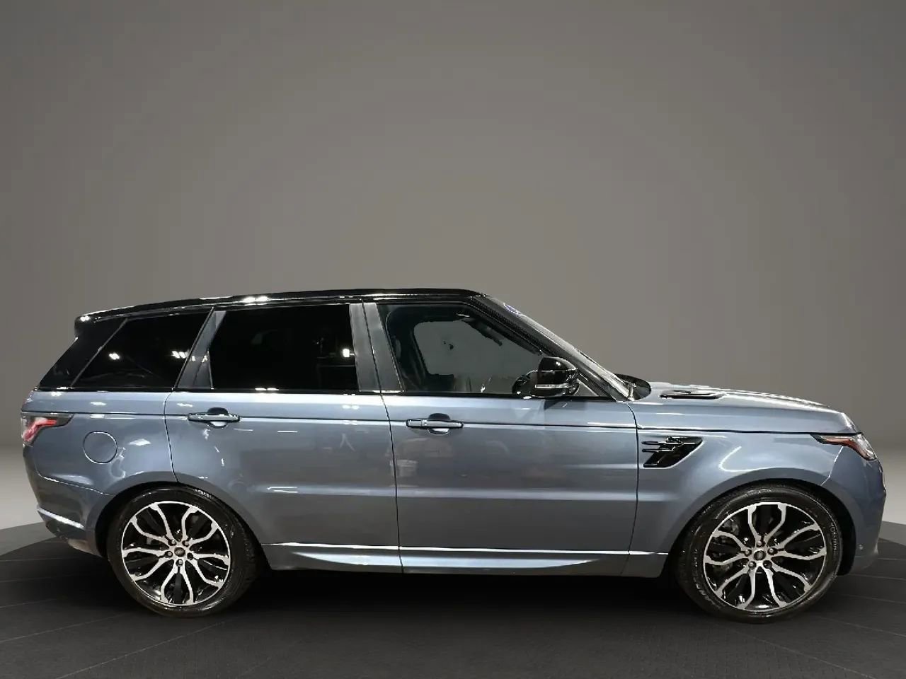 Used 2019 Land Rover Range Rover Sport HSE Dynamic image 6