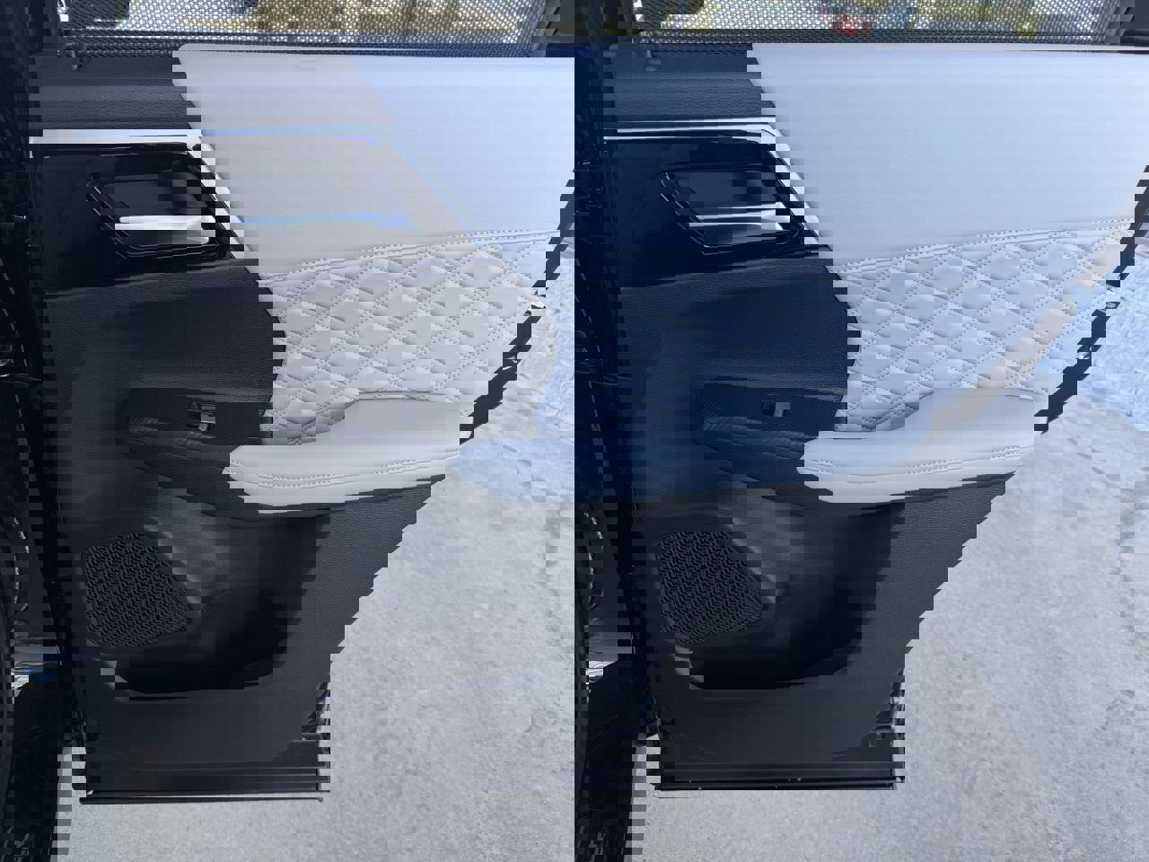 Used 2024 Mitsubishi Outlander SEL image 30