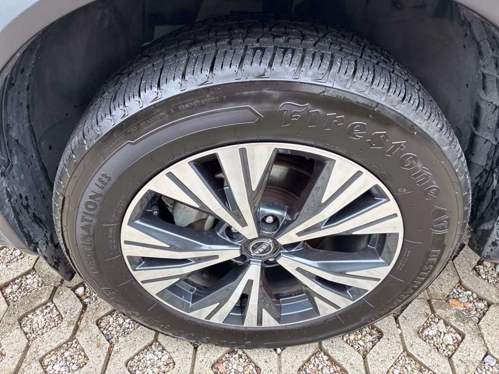Certified 2023 Nissan Rogue SV AWD/4WD image 12