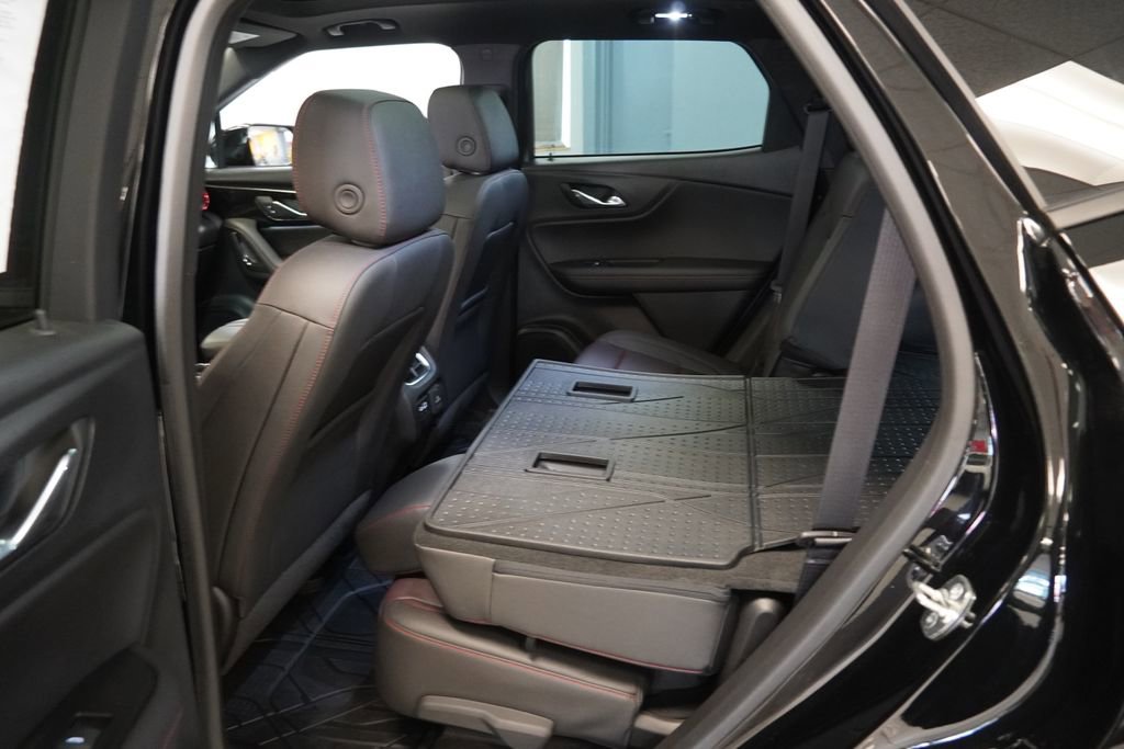 Used 2025 Chevrolet Blazer RS w/ LPO, Floor Liner Package AWD/4WD image 22