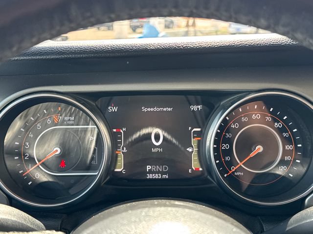Used 2021 Jeep Gladiator Sport AWD/4WD image 15