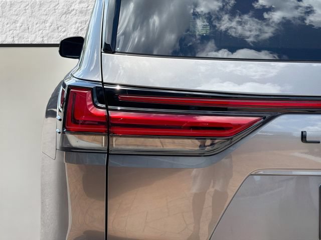 New 2026 Lexus LX 700h F Sport AWD/4WD image 10