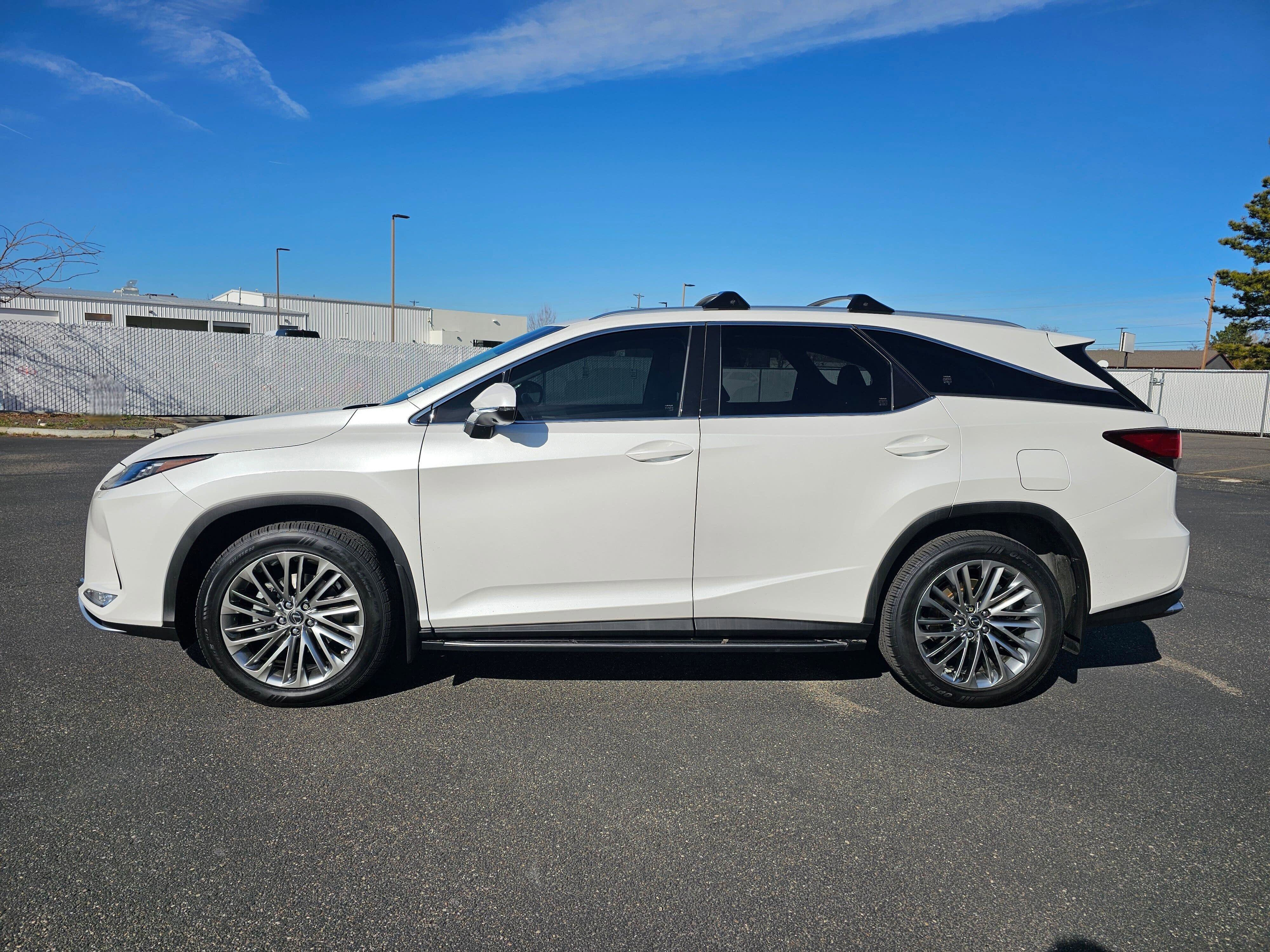 Used 2020 Lexus RX 350L Luxury w/ Accessory Package image 3