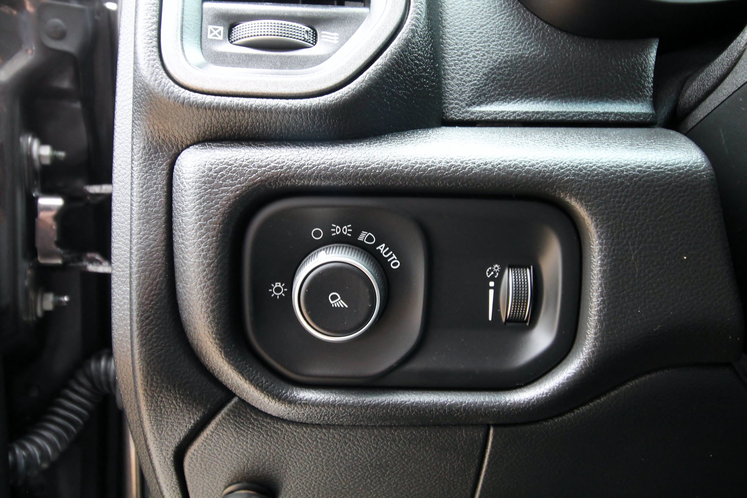 Used 2022 RAM 3500 Tradesman AWD/4WD image 22