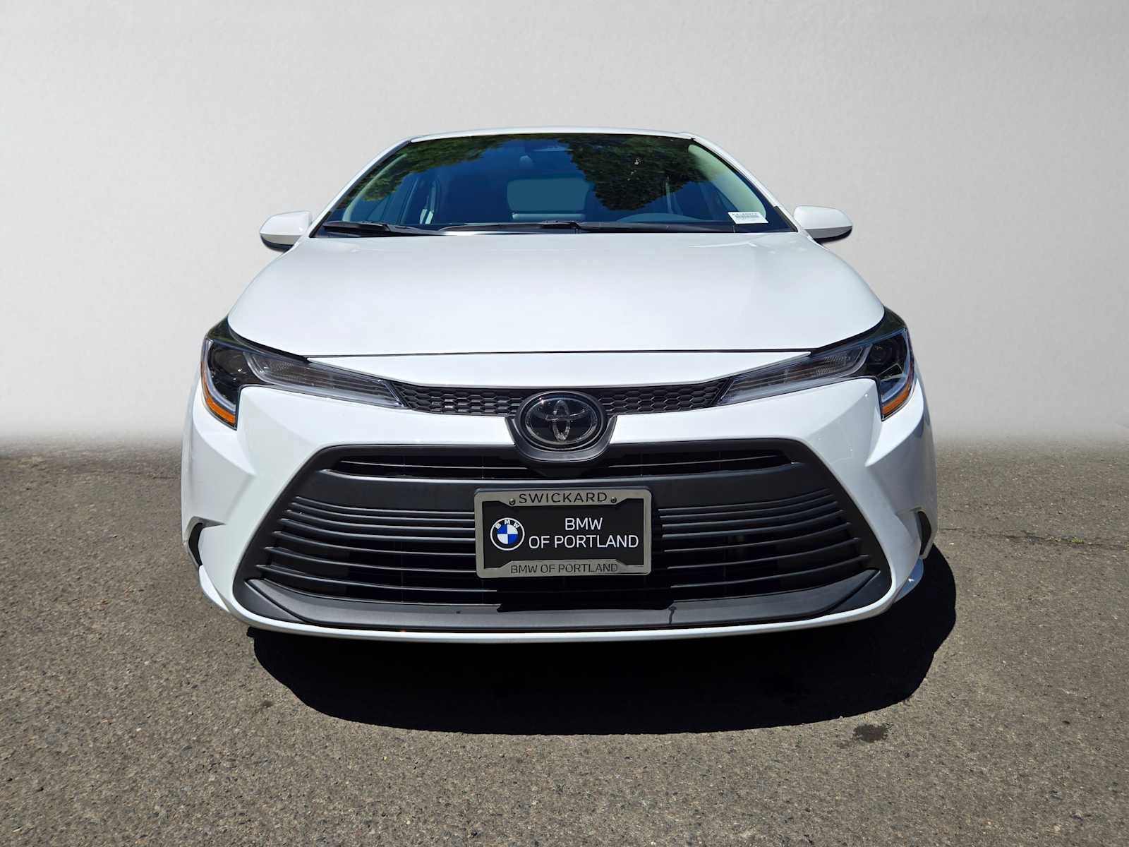 Used 2026 Toyota Corolla LE FWD image 8