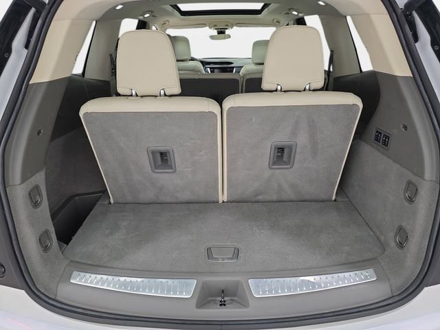 Certified 2023 Cadillac XT6 Premium Luxury image 32