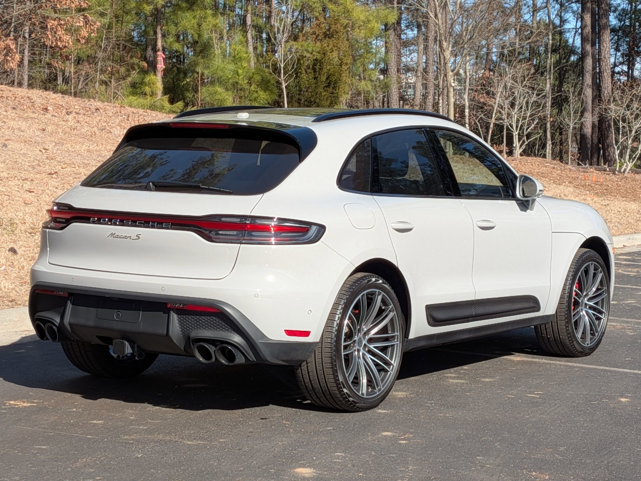 Used 2025 Porsche Macan S AWD/4WD image 7