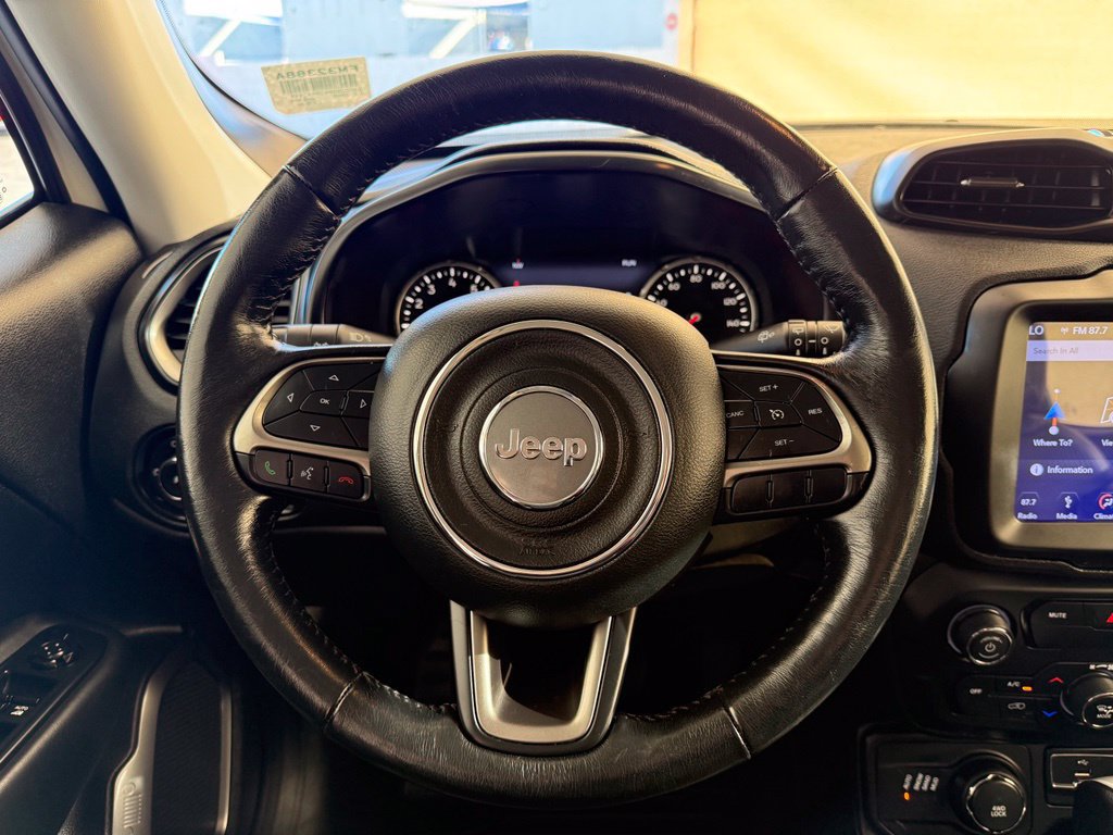 Used 2018 Jeep Renegade Limited w/ UConnect 8.4 Nav Group AWD/4WD image 22