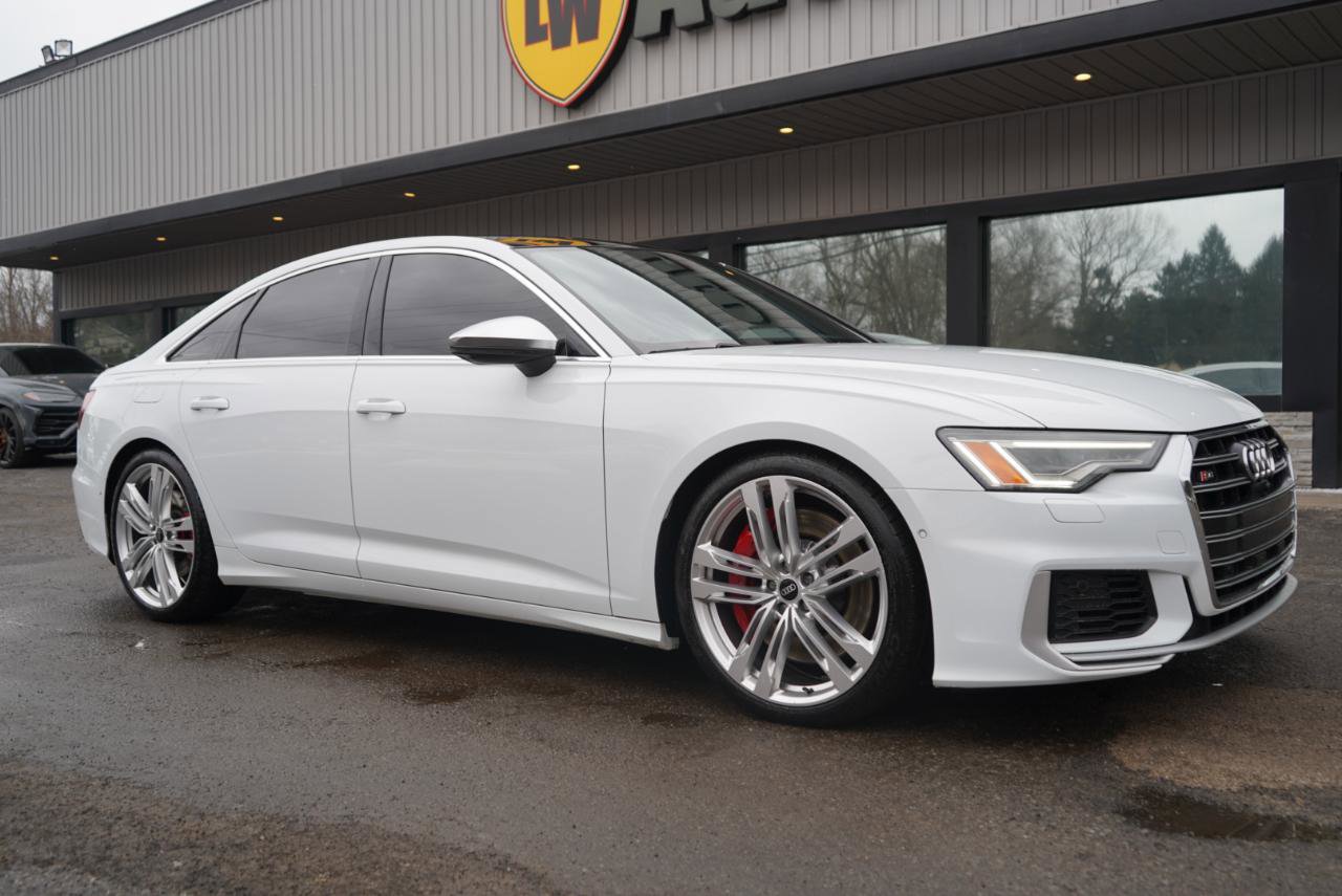 Used 2021 Audi S6 Premium Plus w/ S Sport Package image 3