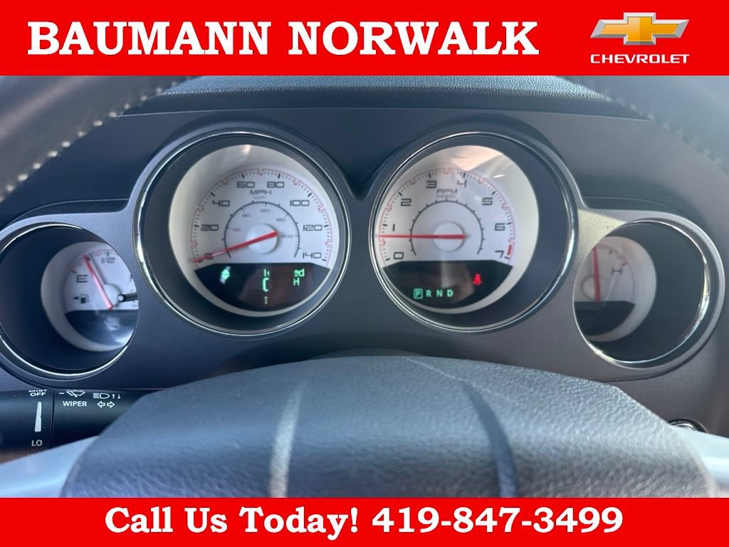 Used 2013 Dodge Challenger SXT RWD image 20