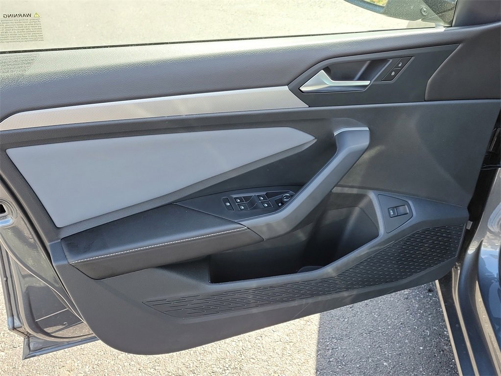 New 2026 Volkswagen Jetta SE image 12