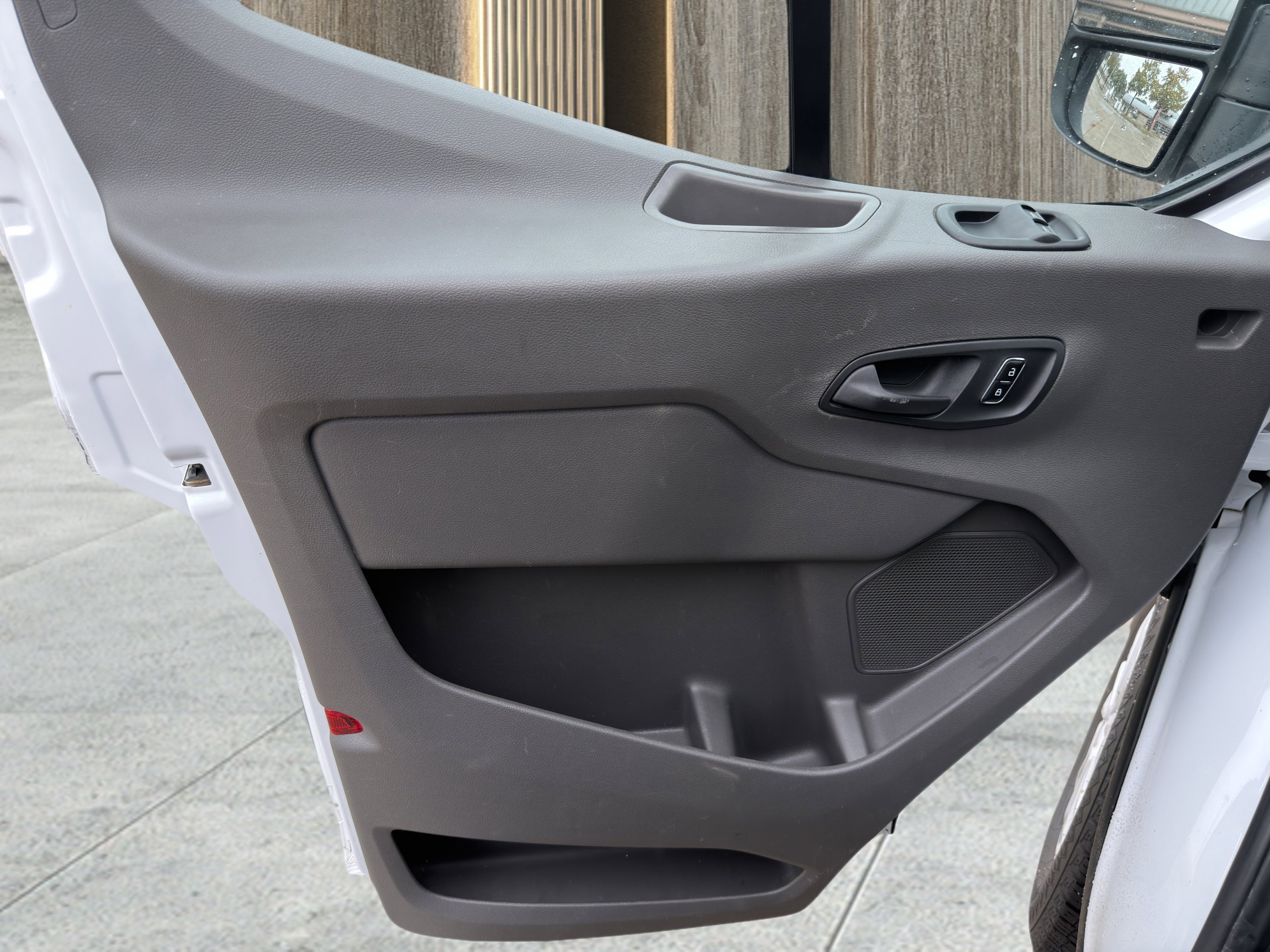 Used 2023 Ford Transit 350 XLT image 62