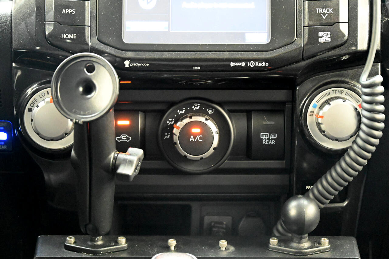 Used 2018 Toyota 4Runner TRD Off-Road Premium image 41