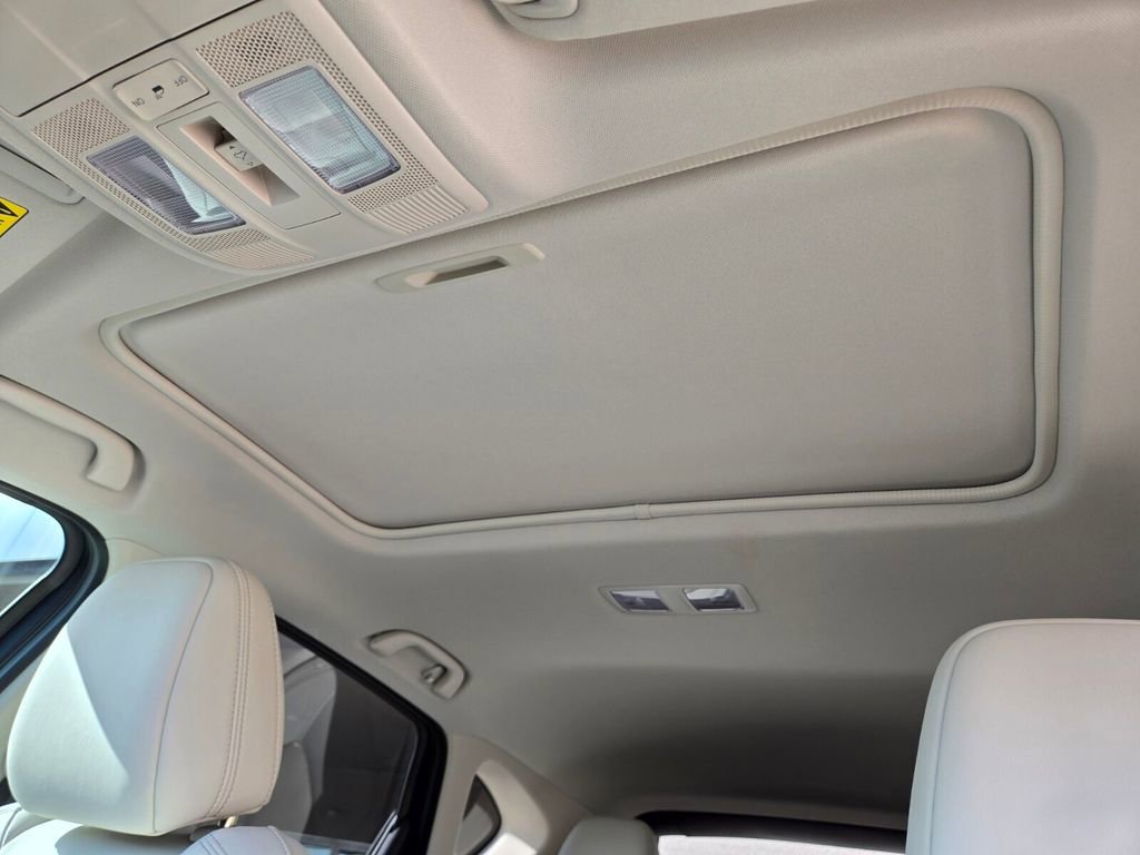 Used 2023 MAZDA CX-5 AWD 2.5 S w/ Preferred Package image 12