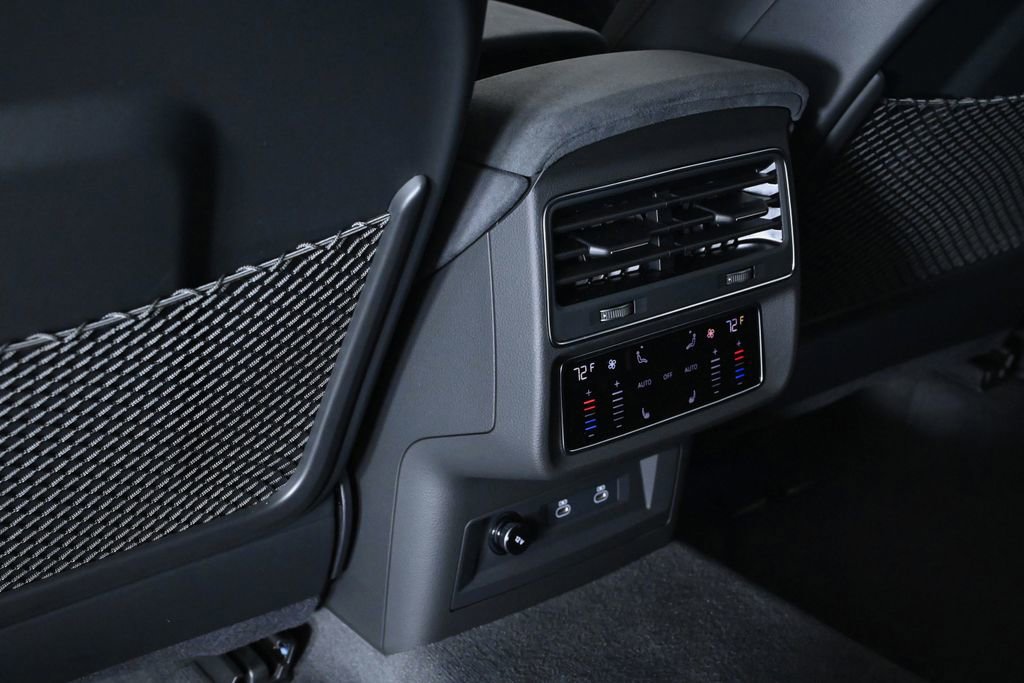 New 2026 Audi RS Q8 performance image 17