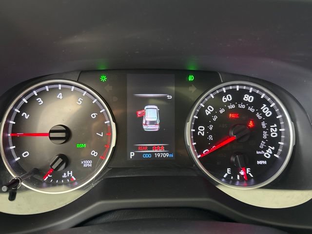 Used 2019 Toyota RAV4 XLE AWD/4WD image 17