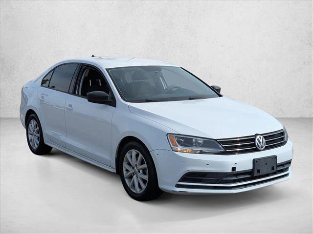 Used 2015 Volkswagen Jetta SE image 3