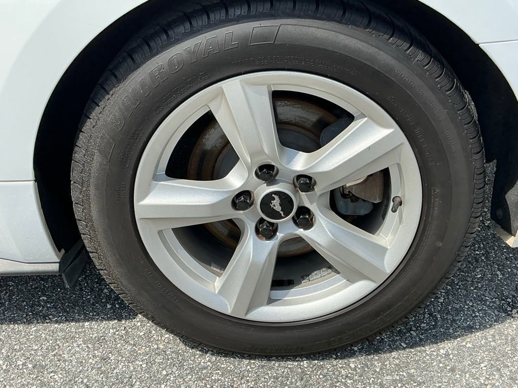 Used 2017 Ford Mustang Coupe image 16