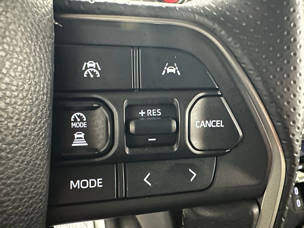 Used 2025 Toyota 4Runner TRD Off-Road AWD/4WD image 20